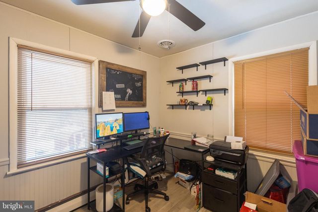 1421 SANDHILL RD, Lebanon, PA 17046