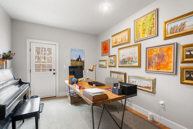 75 Auburn St, Newton, MA 02466