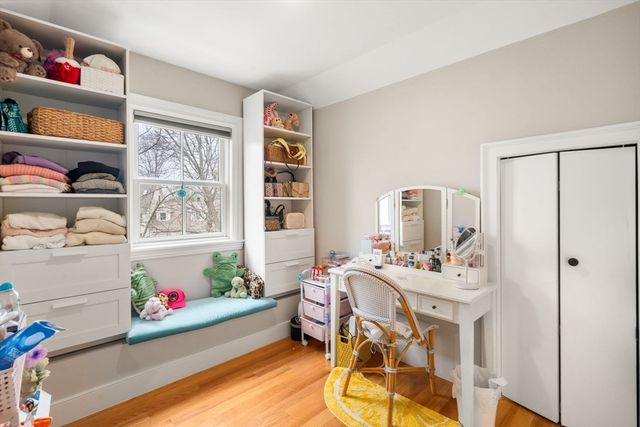75 Auburn St, Newton, MA 02466