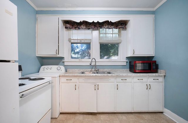 2008 S Main St, Hopkinsville, KY 42240