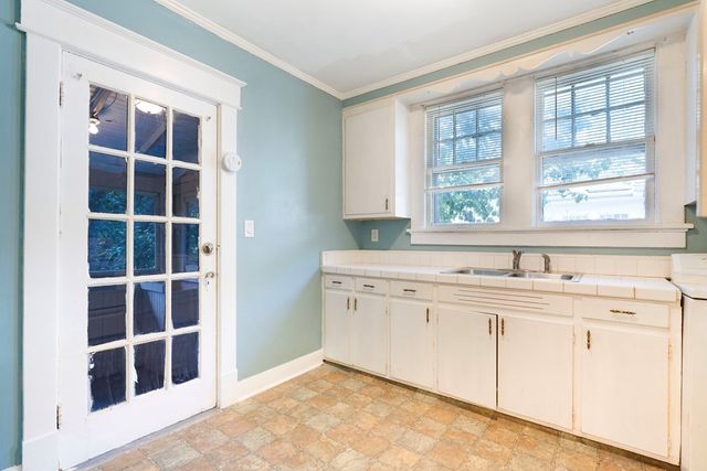 2008 S Main St, Hopkinsville, KY 42240