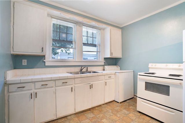 2008 S Main St, Hopkinsville, KY 42240