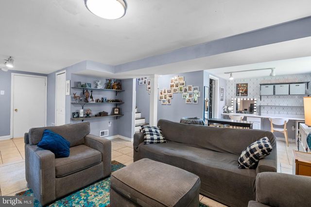 3904 LANTERN DR, Silver Spring, MD 20902