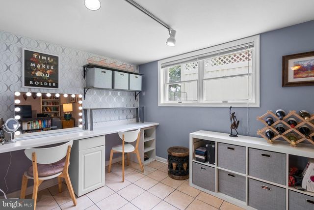 3904 LANTERN DR, Silver Spring, MD 20902