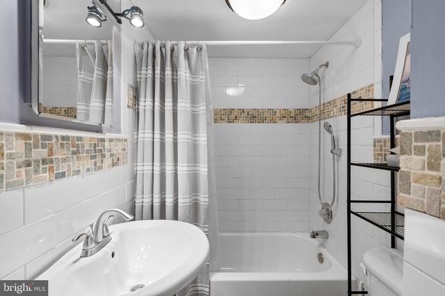 3904 LANTERN DR, Silver Spring, MD 20902