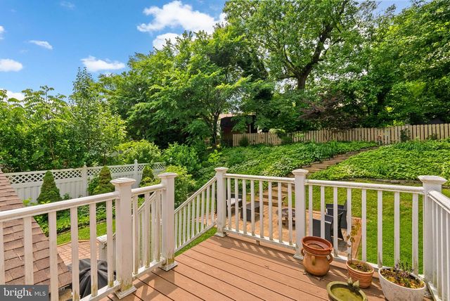 3904 LANTERN DR, Silver Spring, MD 20902