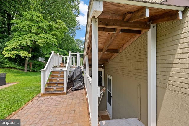 3904 LANTERN DR, Silver Spring, MD 20902