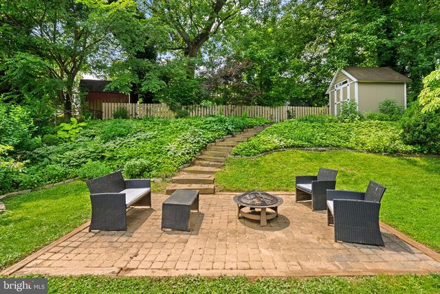 3904 LANTERN DR, Silver Spring, MD 20902