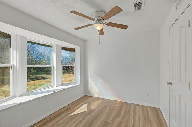 709 N Rusk Street, Weatherford, TX 76086