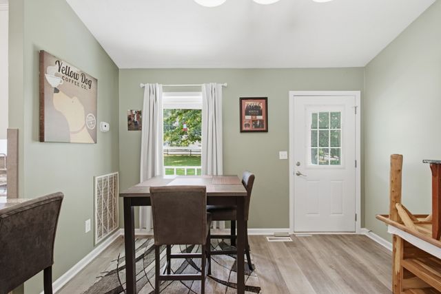 428 Peters Rd, Summertown, TN 38483