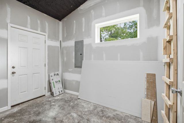 428 Peters Rd, Summertown, TN 38483