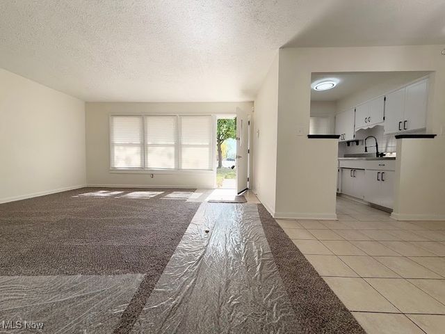 8880 W Ridgewood Drive, Parma Heights, OH 44130