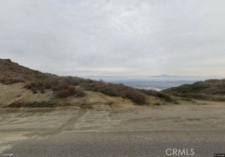 17 Sumner Ave, Lake Elsinore, CA 92530