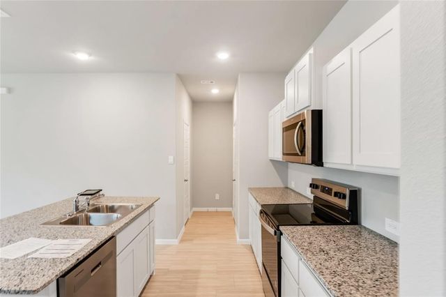 3137 Pecan Farm Lane, Fort Worth, TX 76140