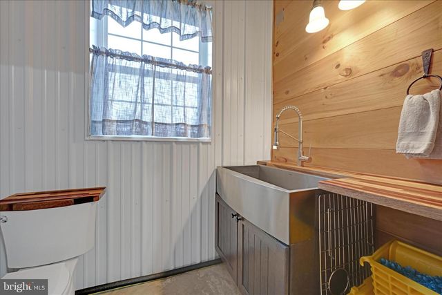 460 SHIRKSVILLE RD, Jonestown, PA 17038