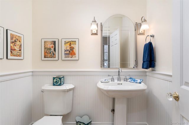 3 Whispering Fields Court, Water Mill, NY 11976