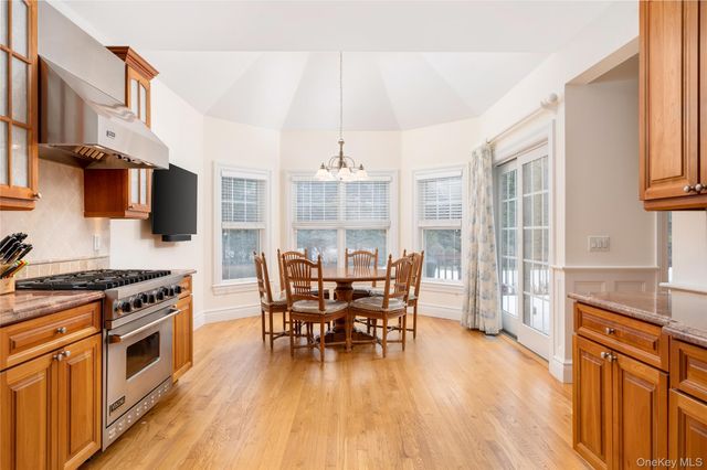 3 Whispering Fields Court, Water Mill, NY 11976