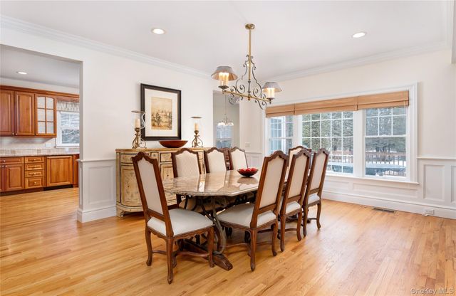 3 Whispering Fields Court, Water Mill, NY 11976