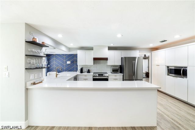 233 Shadowridge CT, Marco Island, FL 34145