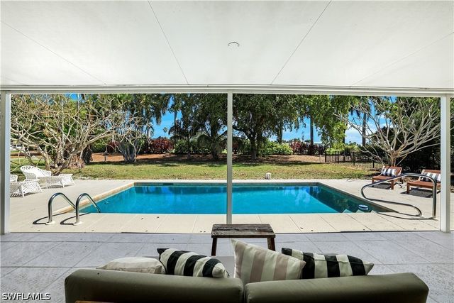 233 Shadowridge CT, Marco Island, FL 34145