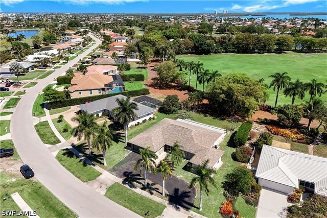 233 Shadowridge CT, Marco Island, FL 34145