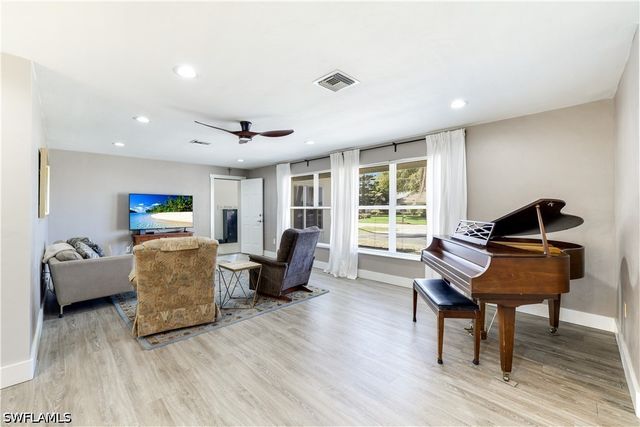 233 Shadowridge CT, Marco Island, FL 34145