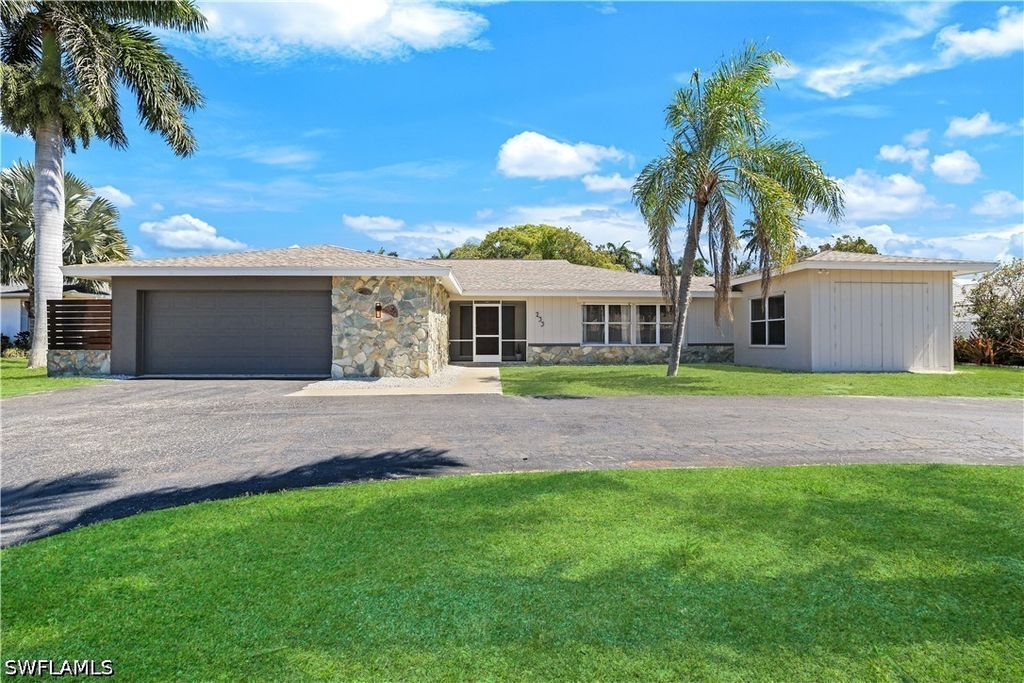 233 Shadowridge CT, Marco Island, FL 34145