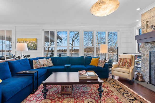 222 E Pleasant STREET, Oconomowoc, WI 53066