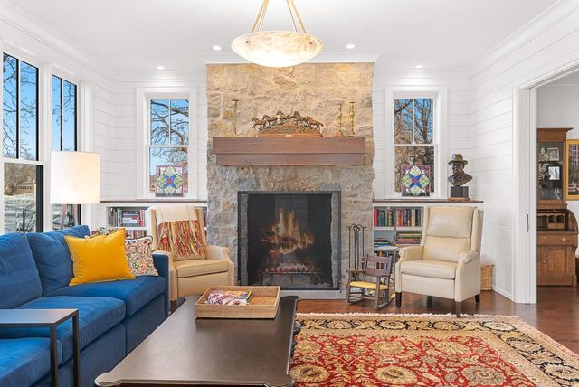 222 E Pleasant STREET, Oconomowoc, WI 53066