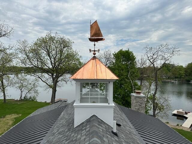 222 E Pleasant STREET, Oconomowoc, WI 53066