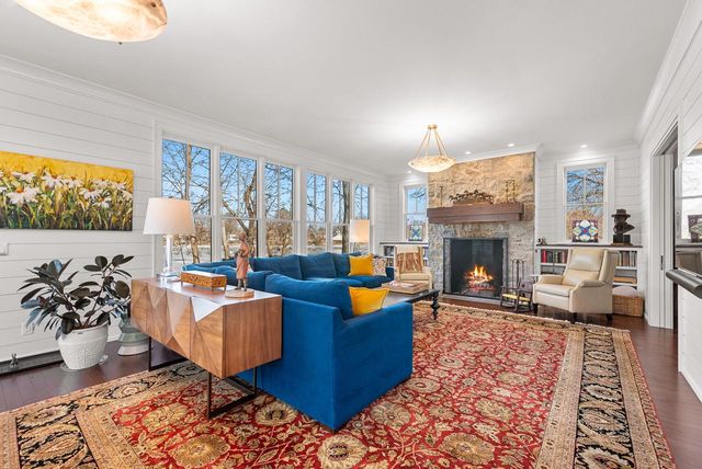 222 E Pleasant STREET, Oconomowoc, WI 53066