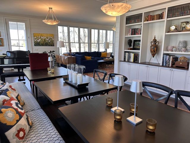 222 E Pleasant STREET, Oconomowoc, WI 53066