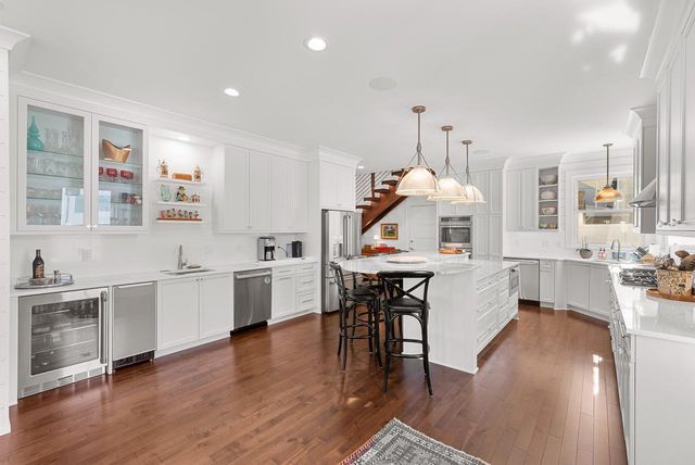 222 E Pleasant STREET, Oconomowoc, WI 53066