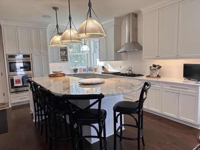 222 E Pleasant STREET, Oconomowoc, WI 53066