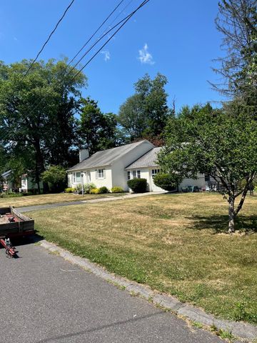 1067 Codwise Street, Kingston, NY 12401
