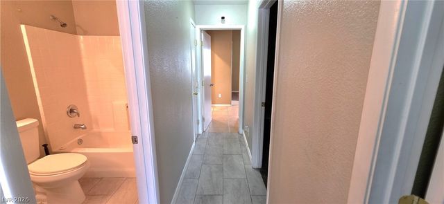 3806 Singing Lark Court, North Las Vegas, NV 89032