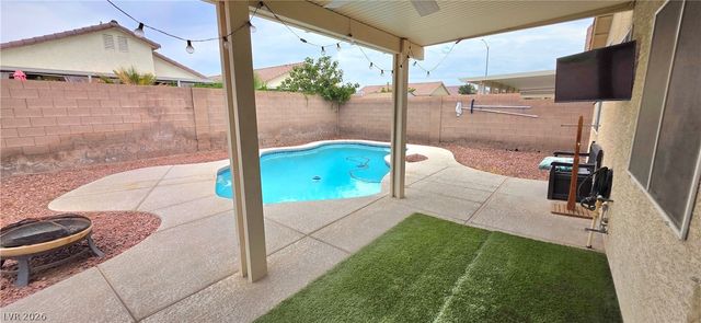3806 Singing Lark Court, North Las Vegas, NV 89032