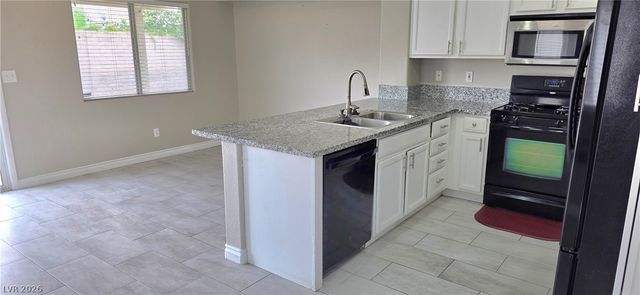 3806 Singing Lark Court, North Las Vegas, NV 89032