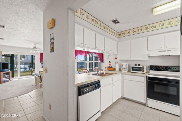 7813 N Lagoon Drive 9C, Panama City Beach, FL 32408