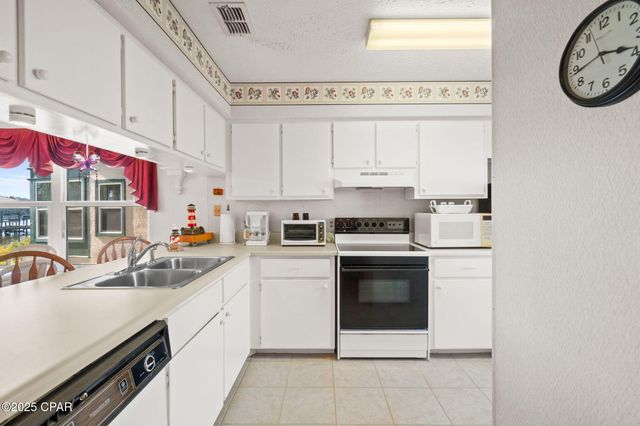 7813 N Lagoon Drive 9C, Panama City Beach, FL 32408