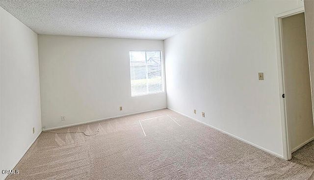 643 Holly Avenue, Oxnard, CA 93036