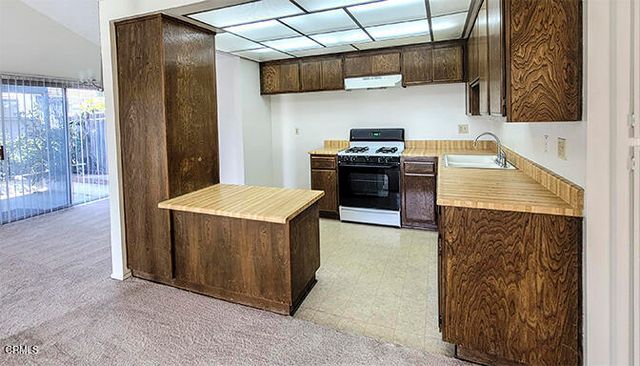 643 Holly Avenue, Oxnard, CA 93036