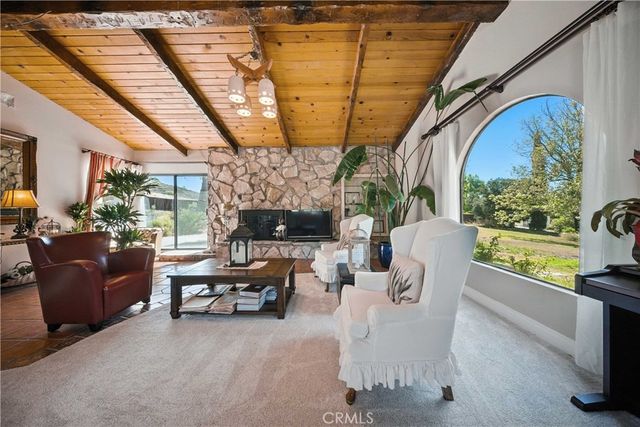 1475 W Hwy 246, Buellton, CA 93427