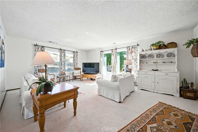 1475 W Hwy 246, Buellton, CA 93427