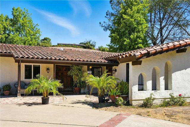 1475 W Hwy 246, Buellton, CA 93427