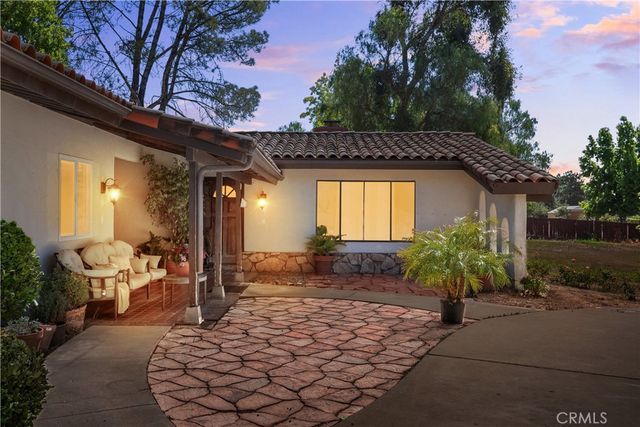 1475 W Hwy 246, Buellton, CA 93427