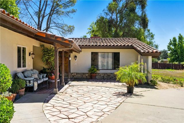 1475 W Hwy 246, Buellton, CA 93427