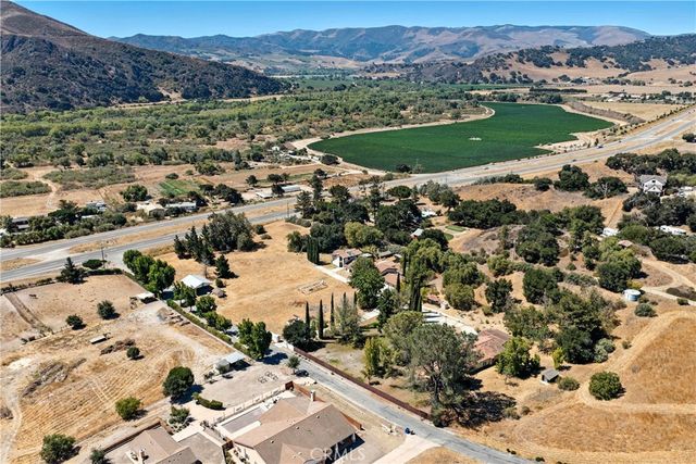 1475 W Hwy 246, Buellton, CA 93427