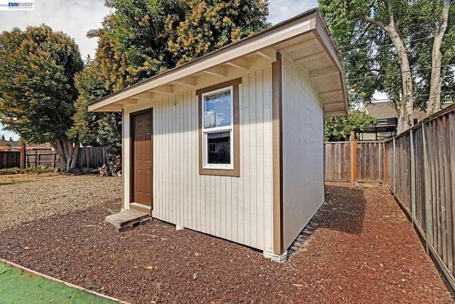 38081 Davy Ct, Fremont, CA 94536