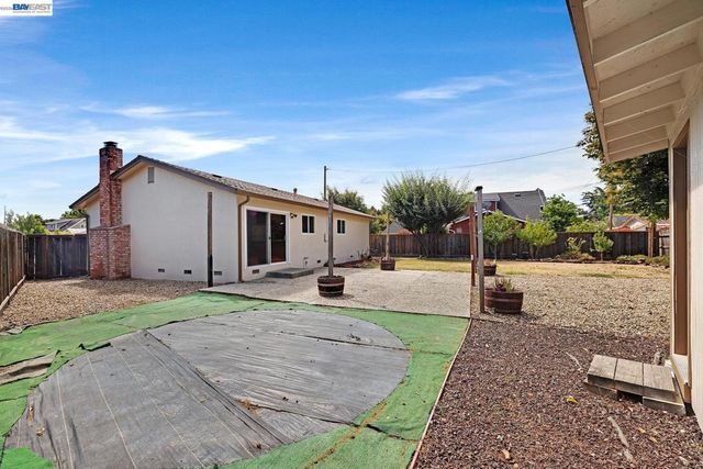 38081 Davy Ct, Fremont, CA 94536